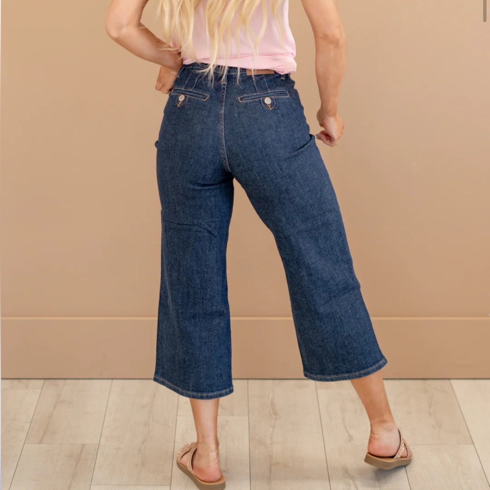 Judy Blue Dark Blue Cropped Wide Leg Jeans